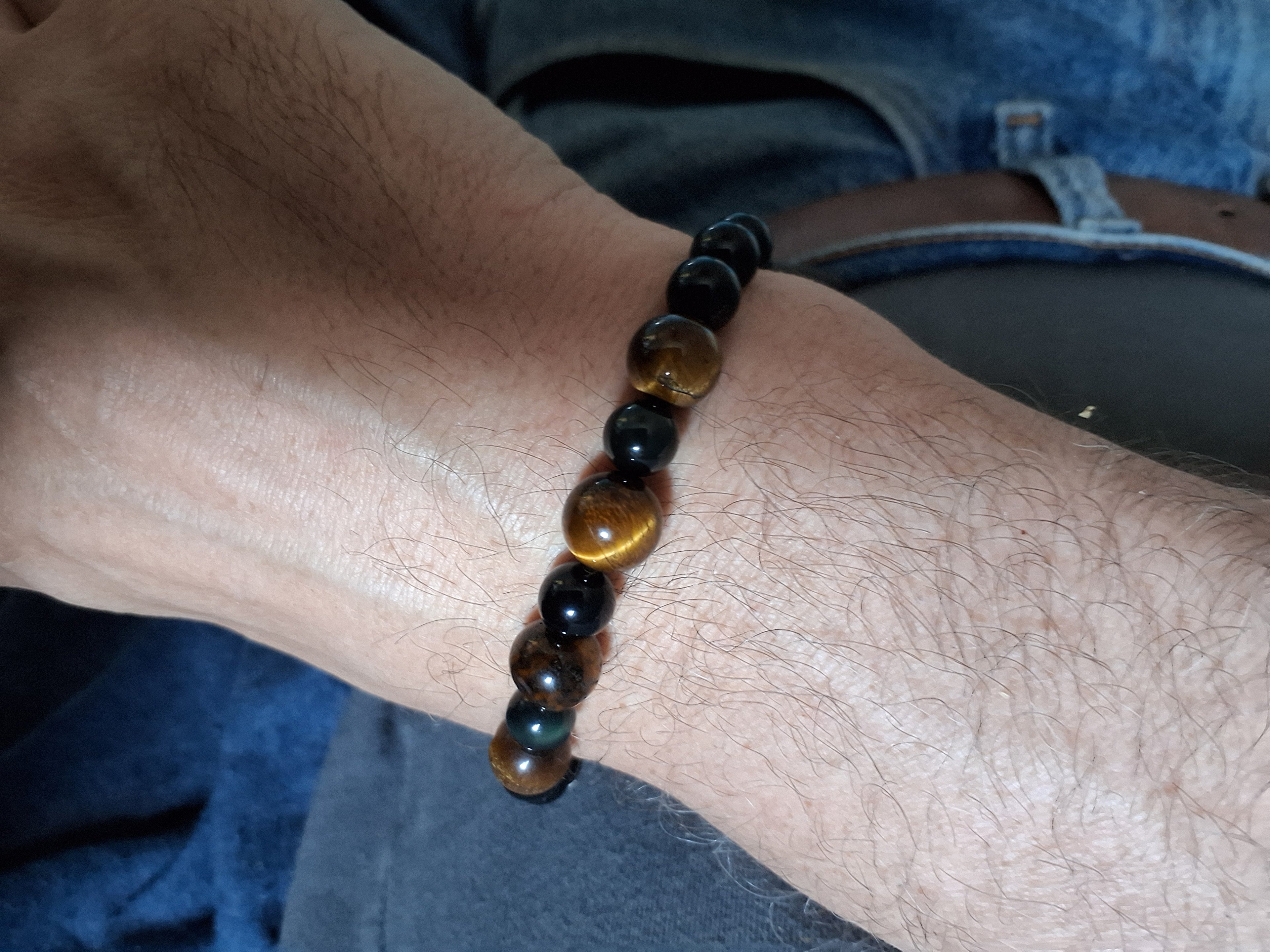 Men’s Hematite and Tiger Eye Bracelet – Strength in Stillness