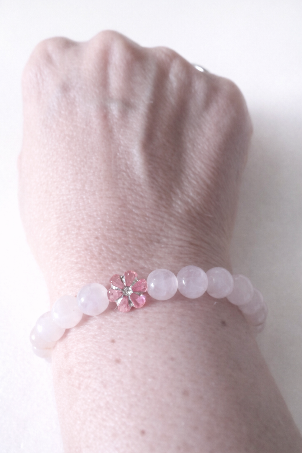 Floral Rose Quartz Bracelet – Handmade Stretch Bracelet for Women