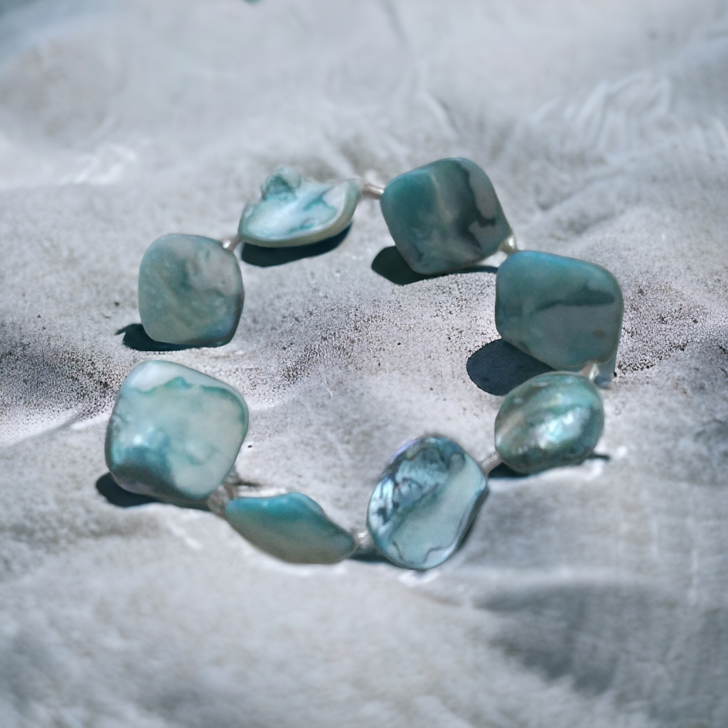 Handcrafted Blue Mother of Shell Pearl Stretch Bracelet – Elegant & Comfortable Jewelry